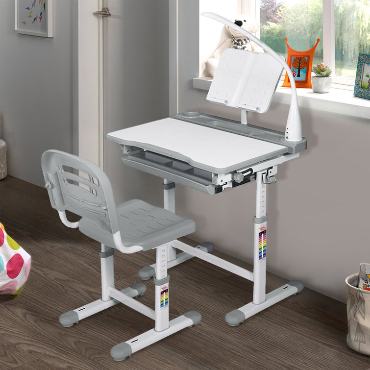 Kids art desk online and chair